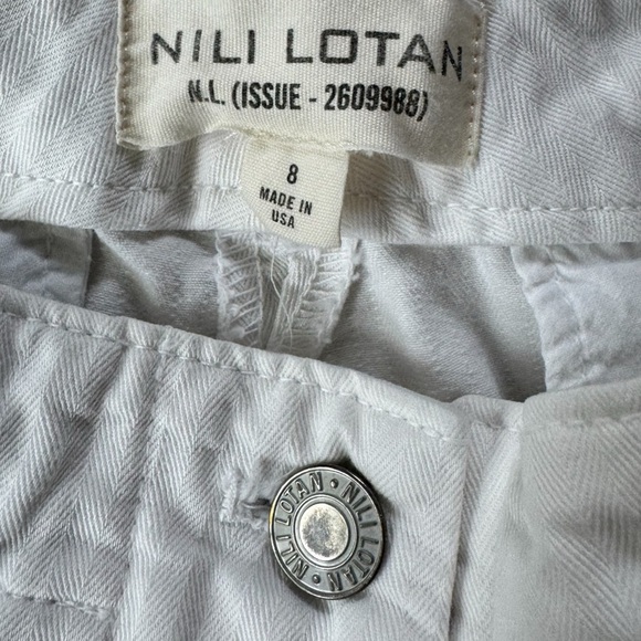 Nili Lotan Textured White Cropped Pants. Sz 8. Button fly. - Picture 3 of 5